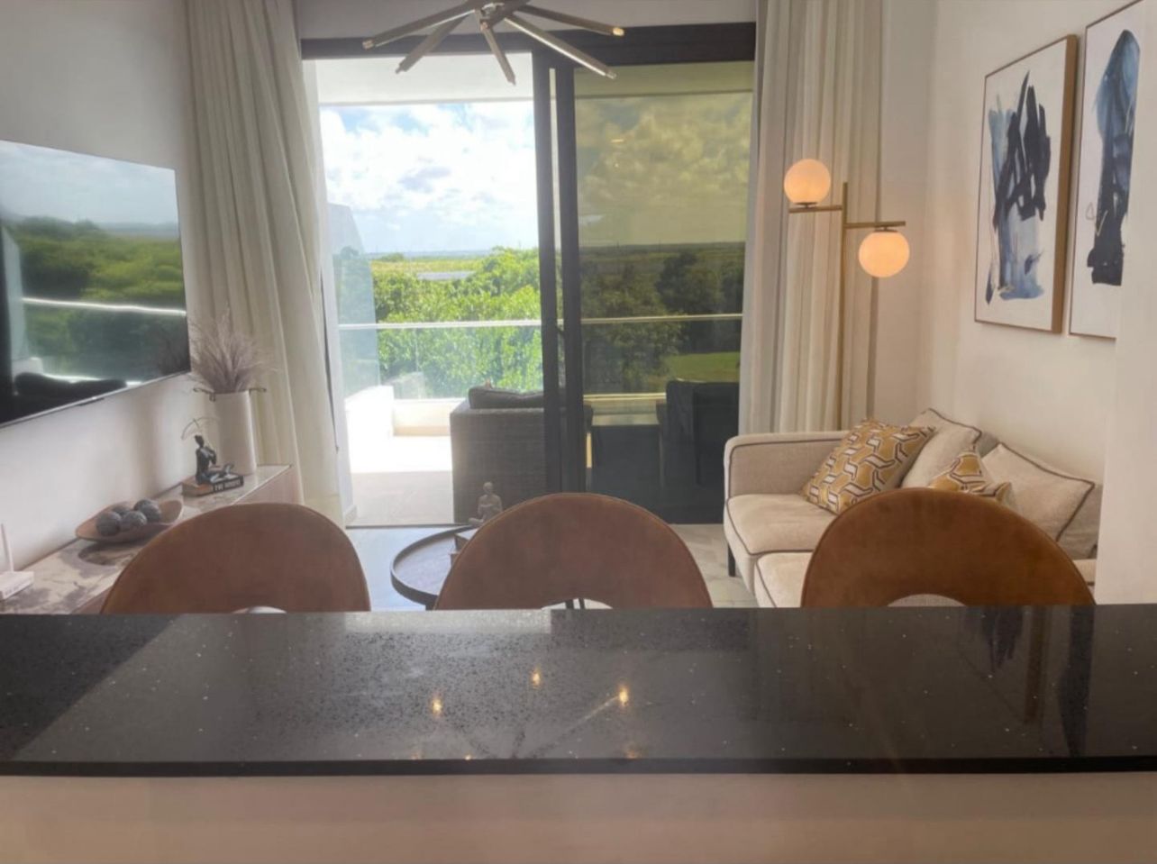 Luxury condo 6