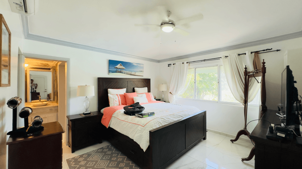 13521 1757713429 bc744164eb6f9d8de54b1b6d1dd1bb42